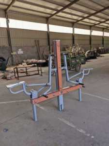 專業(yè)生產朔木健身路徑廠家