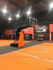 豪華電動(dòng)液壓籃球架